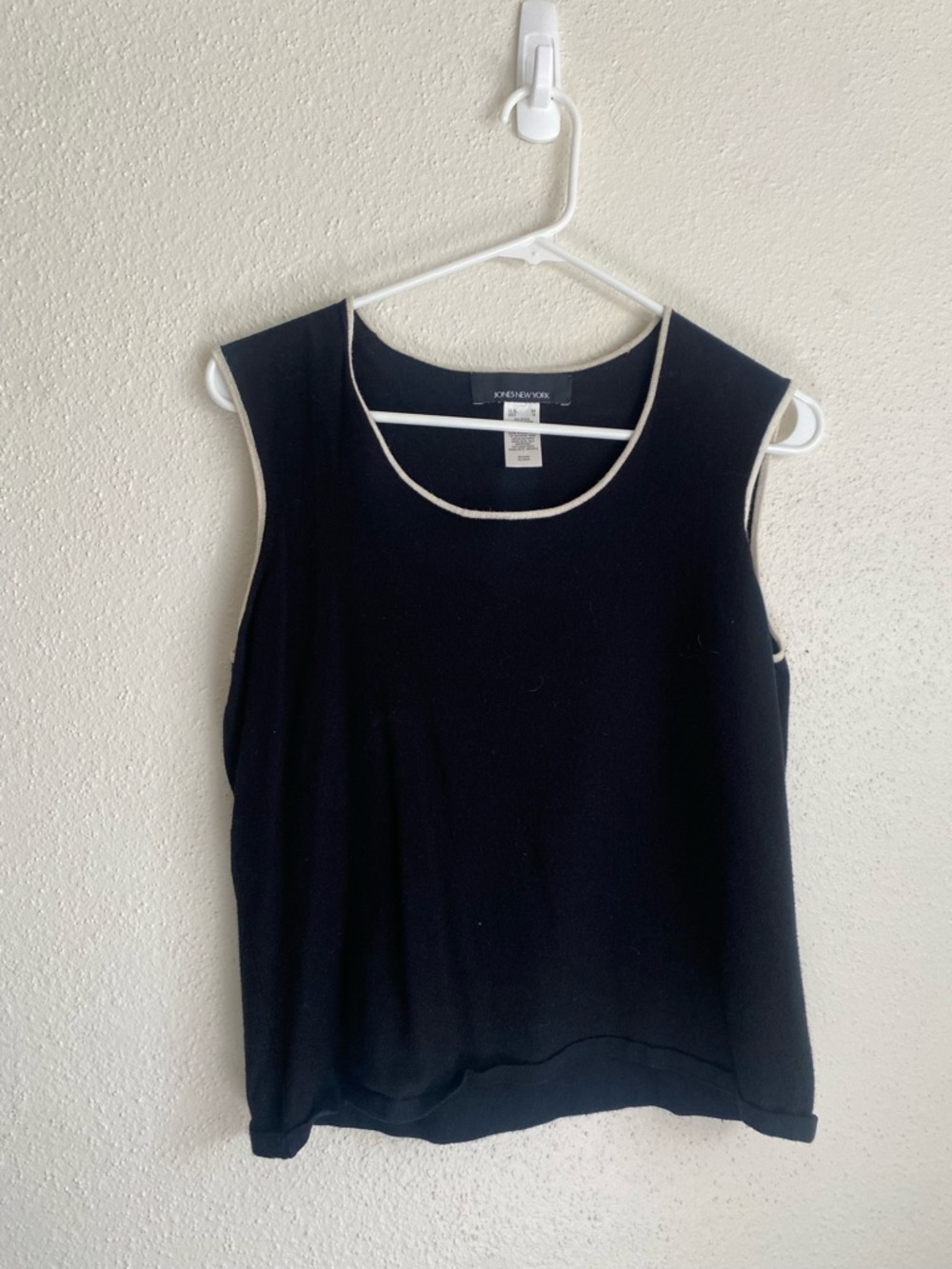 Jones New York Black Tank with Cream Contrast Trim